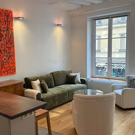 Honore Nest - Elegant 1br Unit In Saint-honore District *